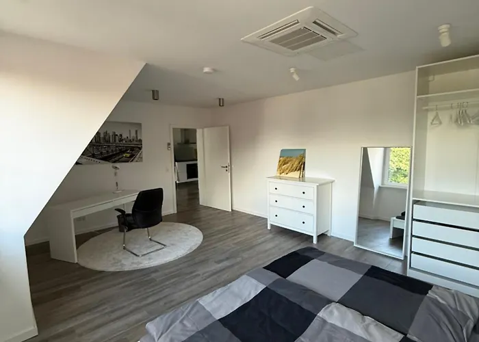 In Bramfeld Apartment *